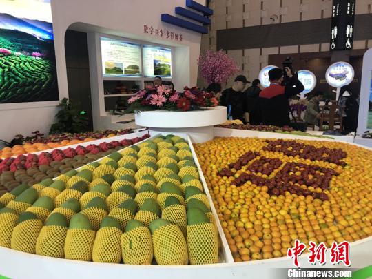 智慧農(nóng)業(yè)進(jìn)村熱，科技新農(nóng)成為種田生力軍